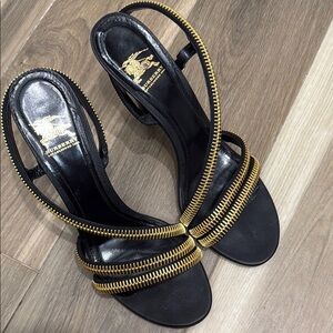 Burberry Black and Gold Women's Sandals